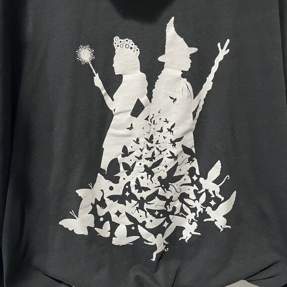 Wicked Paul Tazewell Hoodie Womens Large Graphic Sweatshirt Black Bubble Hem - Picture 7 of 9